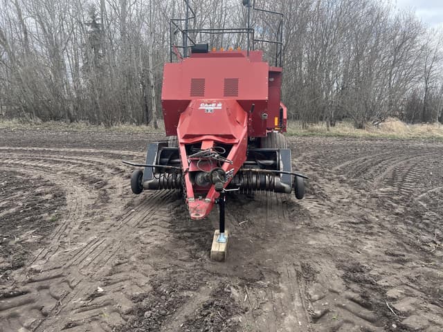 Image of Case IH 8575 equipment image 3