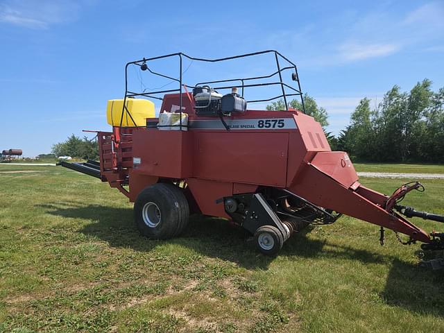 Image of Case IH 8575 equipment image 1