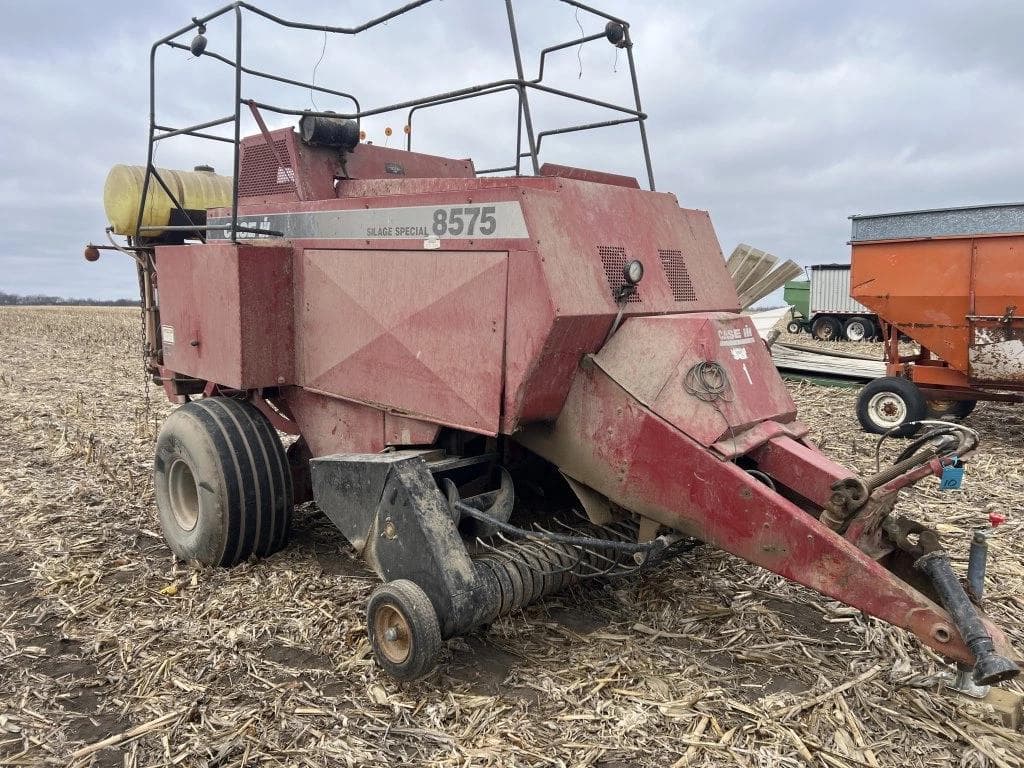 Image of Case IH 8575 Primary image
