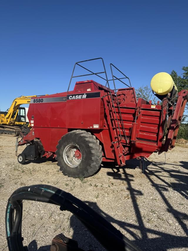 Image of Case IH 8580 equipment image 2