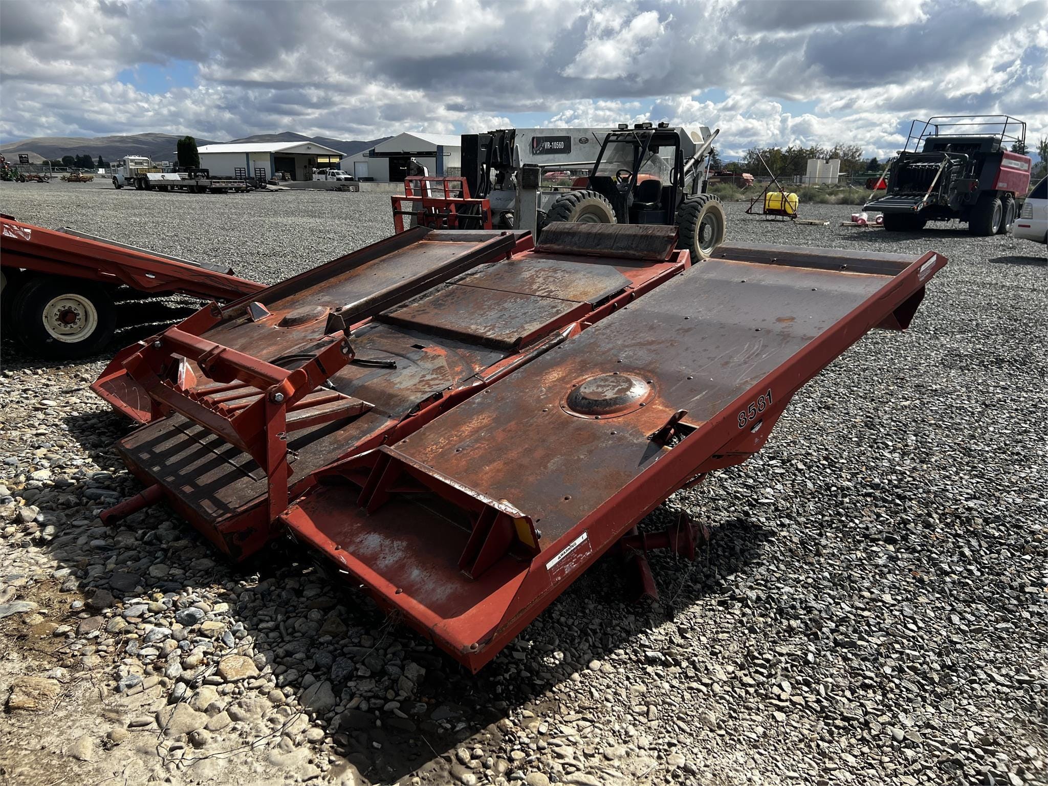 Case IH 8581 Equipment Image0