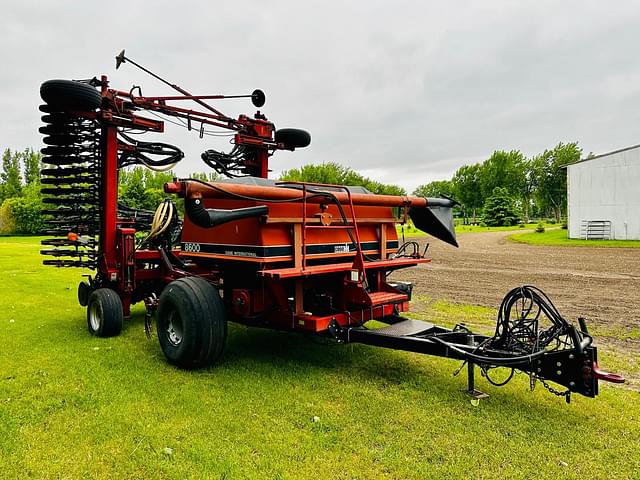 Image of Case IH 8600 equipment image 1