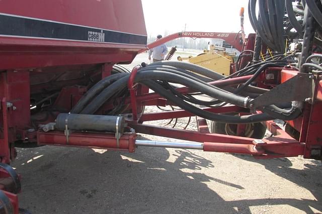 Image of Case IH 8600 equipment image 4