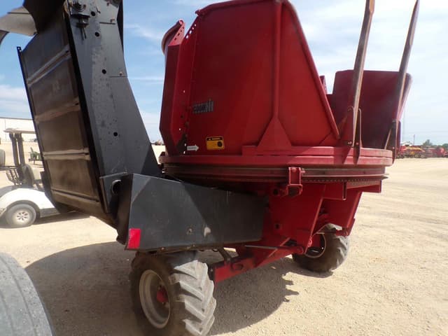 Image of Case IH 8610 equipment image 3