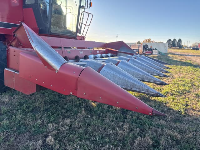 Image of Case IH 863 equipment image 2