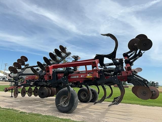 Image of Case IH Ecolo-Tiger 870 equipment image 3