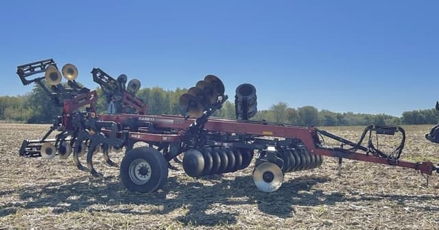 Image of Case IH Ecolo-Tiger 870 equipment image 4