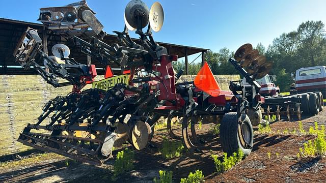 Image of Case IH Ecolo-Tiger 875 equipment image 2