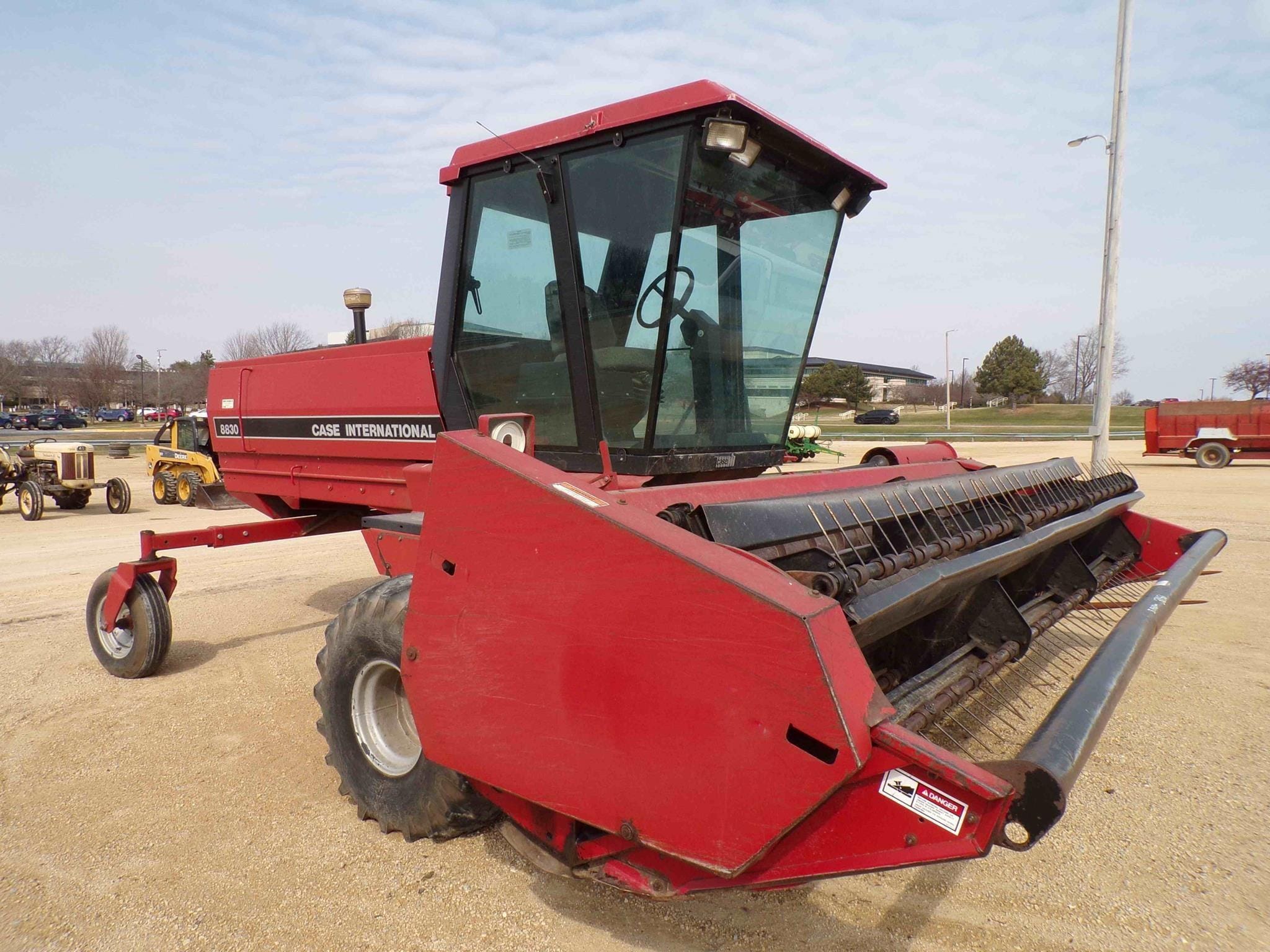 Case IH 8830 Equipment Image0