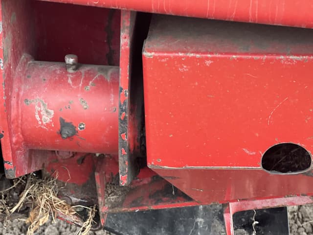 Image of Case IH 8840 equipment image 4
