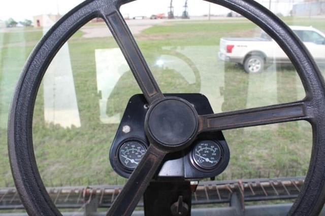 Thumbnail image Case IH 8840 27