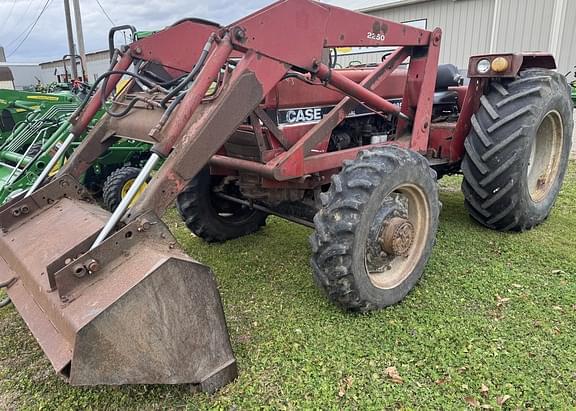 Image of Case IH 885 equipment image 4