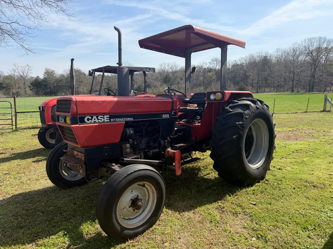Image of Case IH 885 Primary image