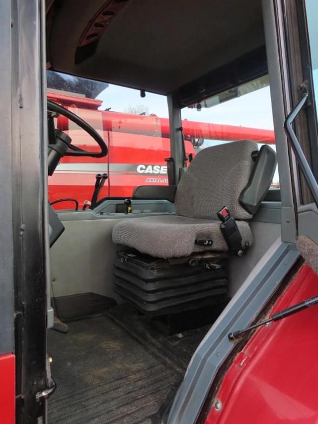 Image of Case IH 8910 equipment image 4