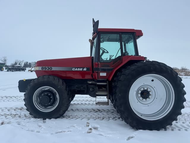 Image of Case IH 8930 equipment image 4