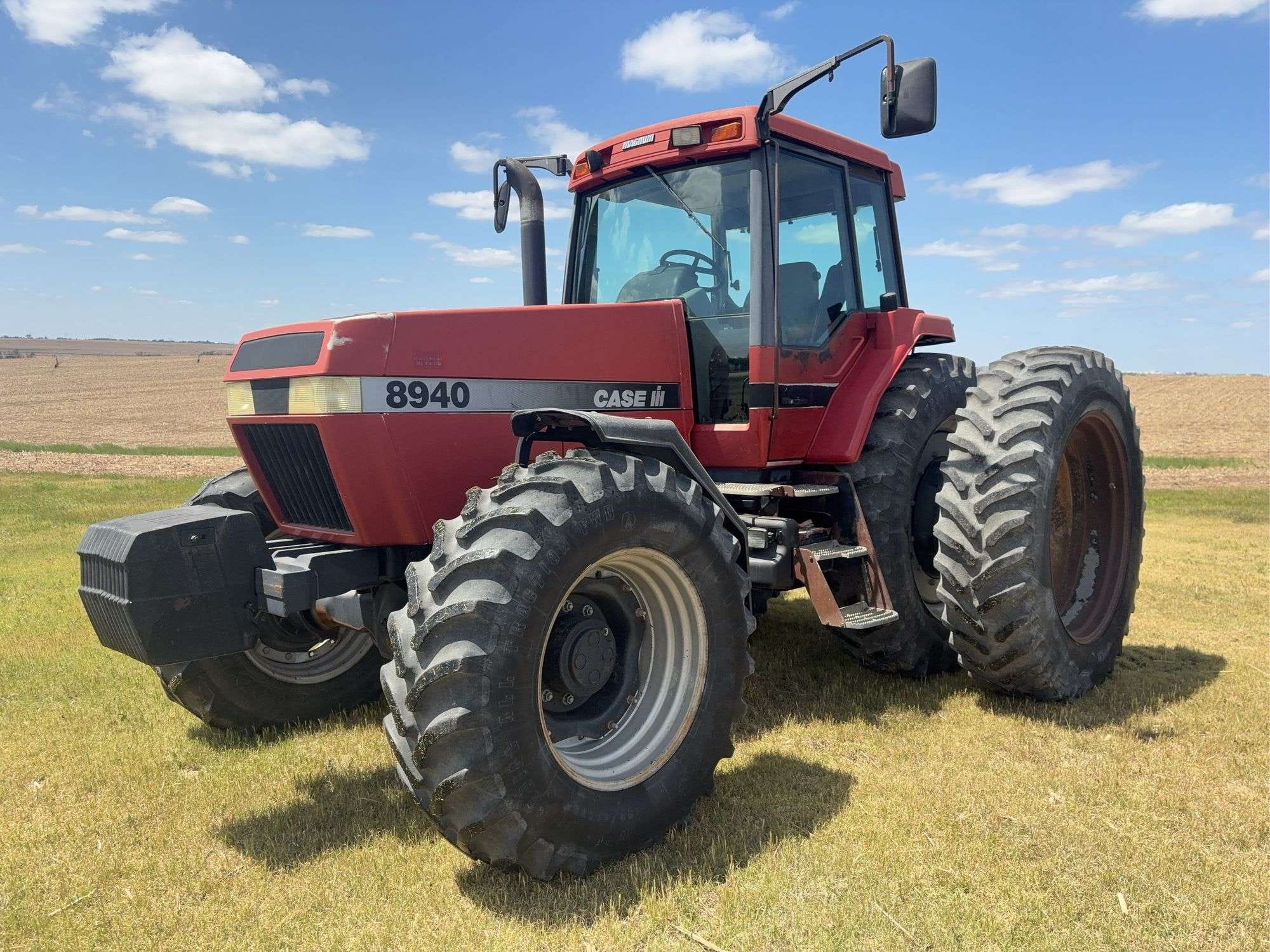 Case IH 8940 Equipment Image0