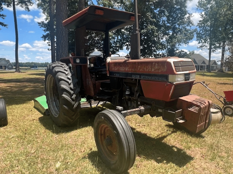 Image of Case IH 895 Image 0