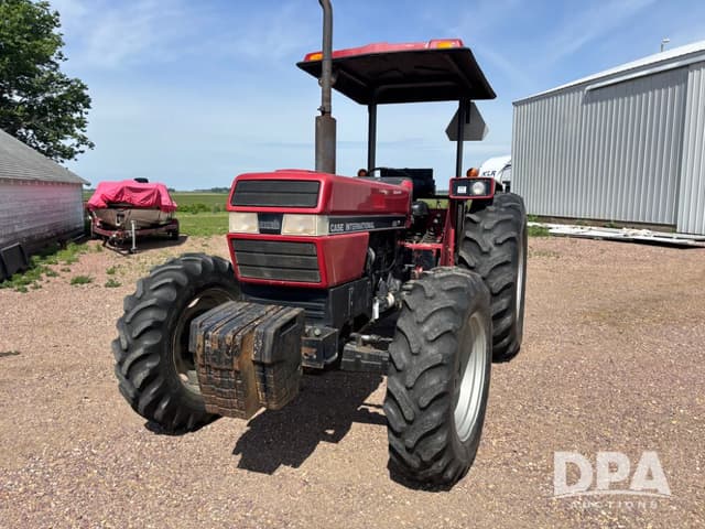 Image of Case IH 895 equipment image 2
