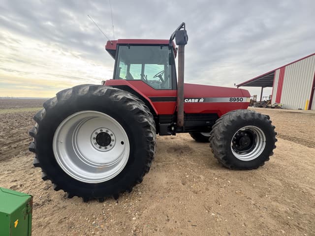 Image of Case IH 8950 equipment image 3