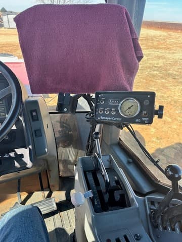 Image of Case IH 8950 equipment image 4