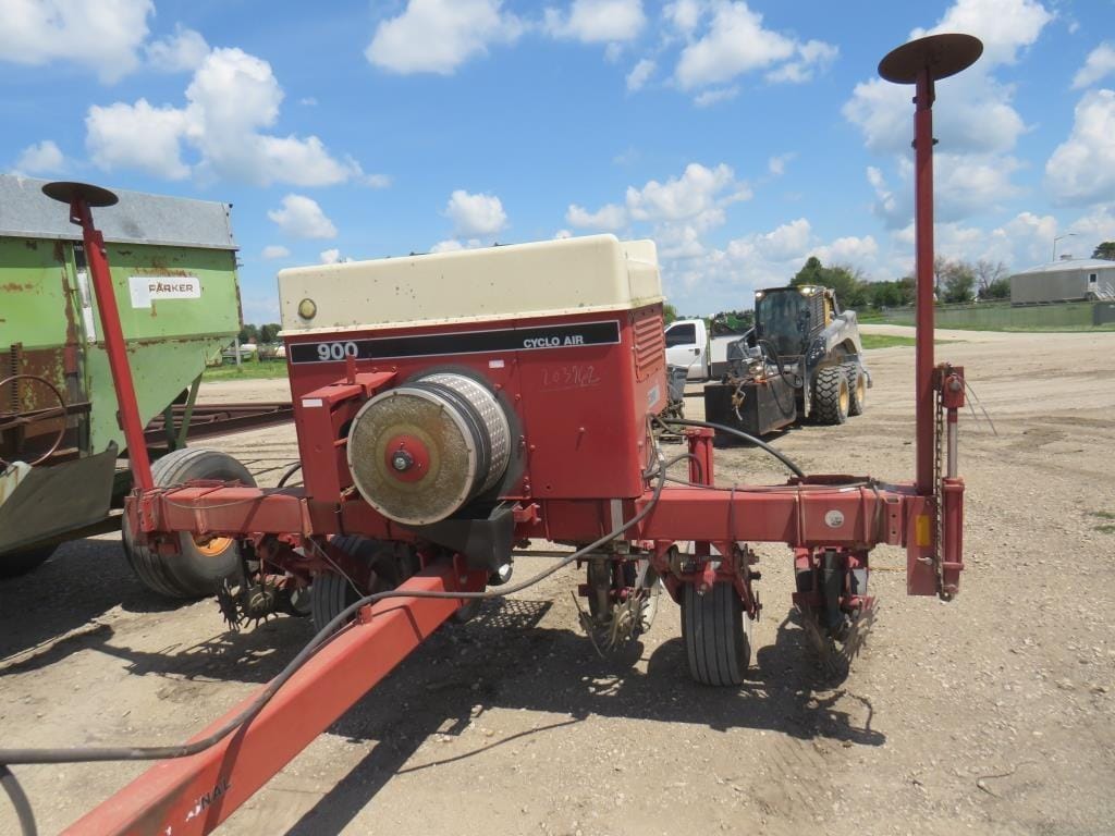 Case IH 900 Cyclo Air Equipment Image0