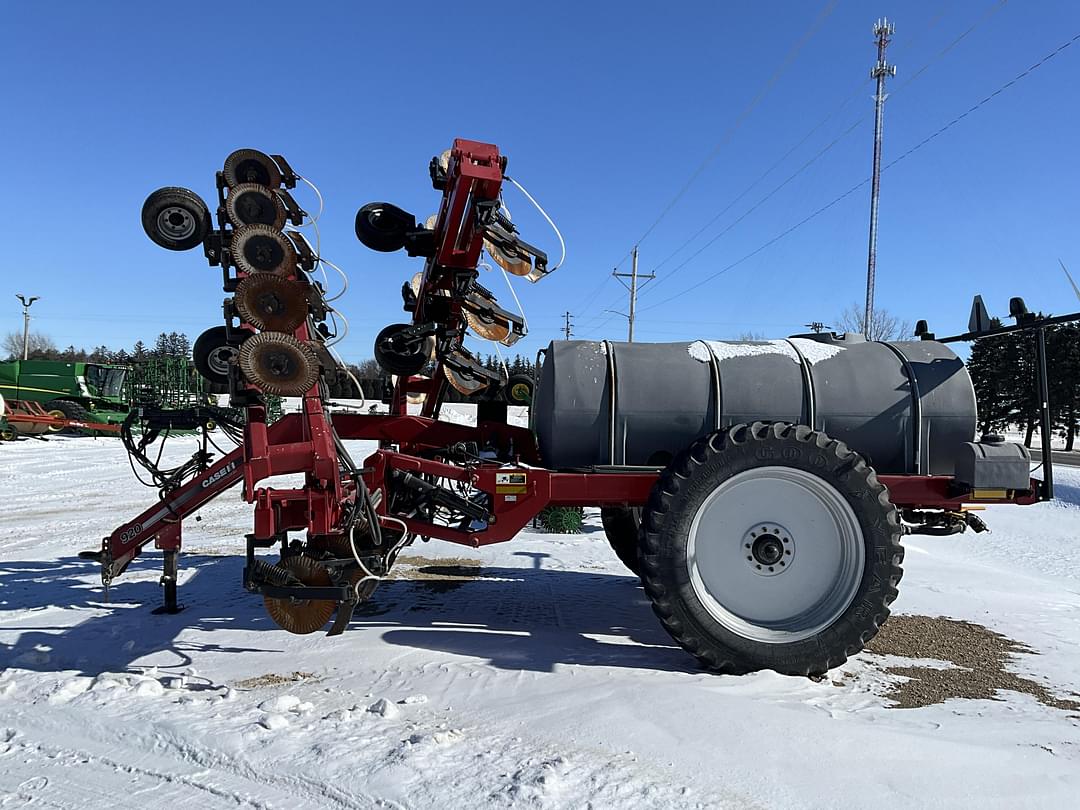 Image of Case IH 920 Primary image