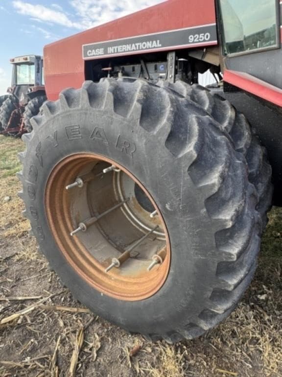 Image of Case IH 9250 equipment image 2