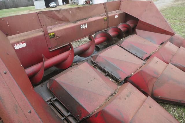 Image of Case IH 944 equipment image 3