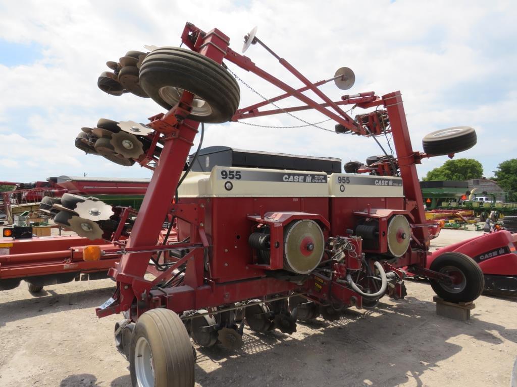 Image of Case IH 955 Primary image