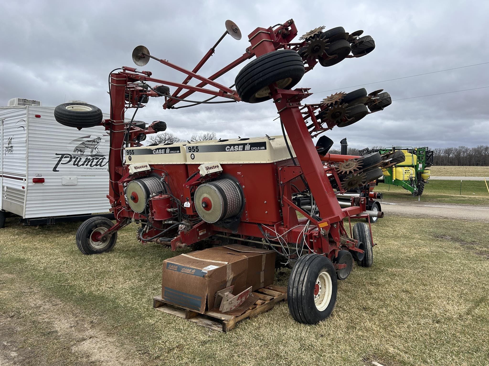 Case IH 955 Equipment Image0
