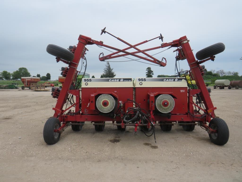 Image of Case IH 955 Primary image