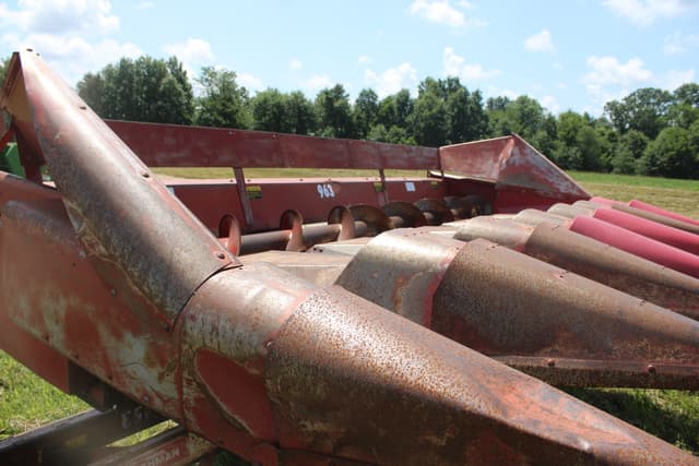 Image of Case IH 963 equipment image 3