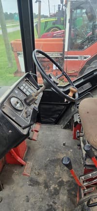 Image of International Harvester 986 equipment image 4