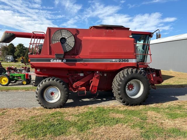 Image of Case IH 2366 equipment image 1