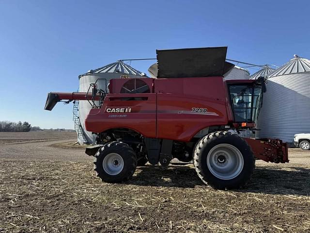 Image of Case IH 7250 equipment image 1