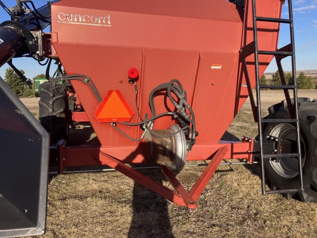 Image of Case IH 2300 Concord equipment image 3