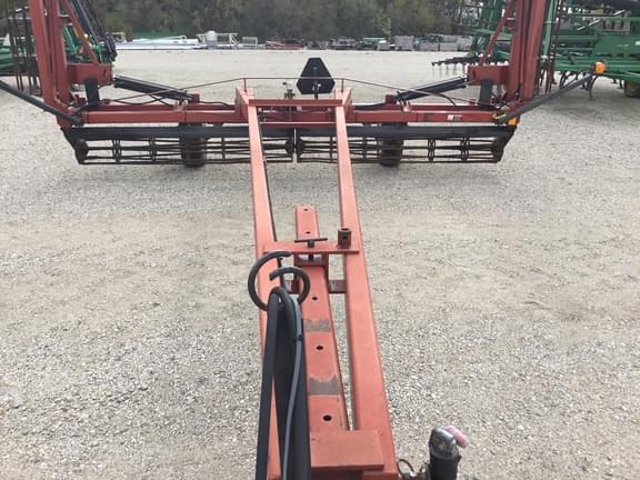 Image of Case IH Crumbler equipment image 4