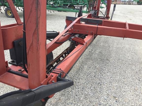 Image of Case IH Crumbler equipment image 3