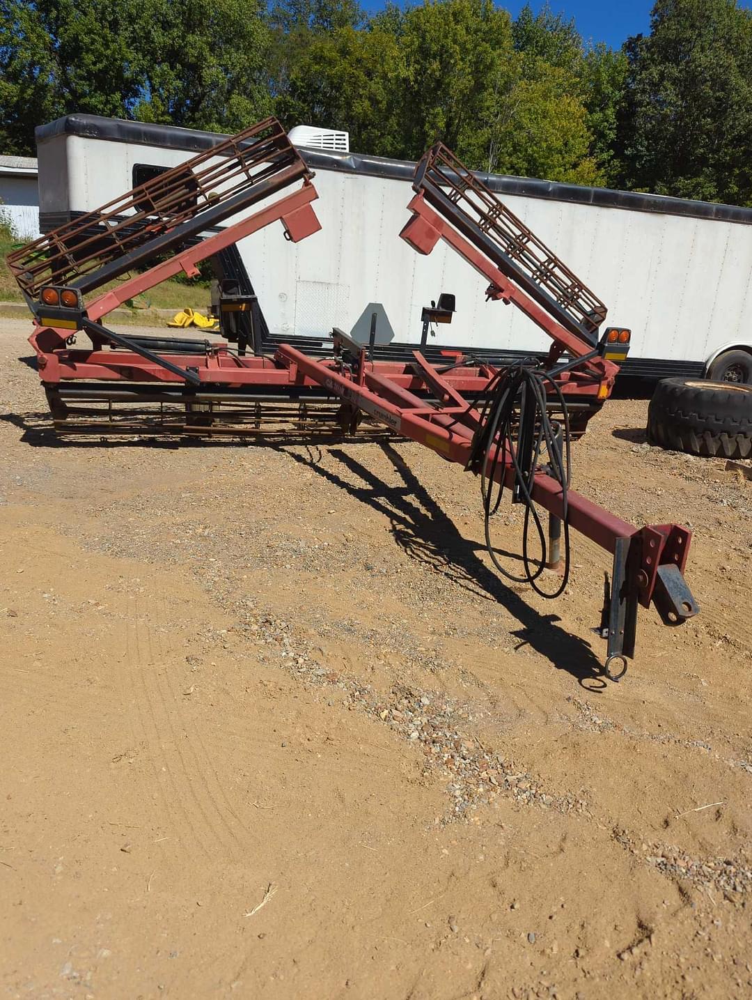 Image of Case IH Crumbler Primary image