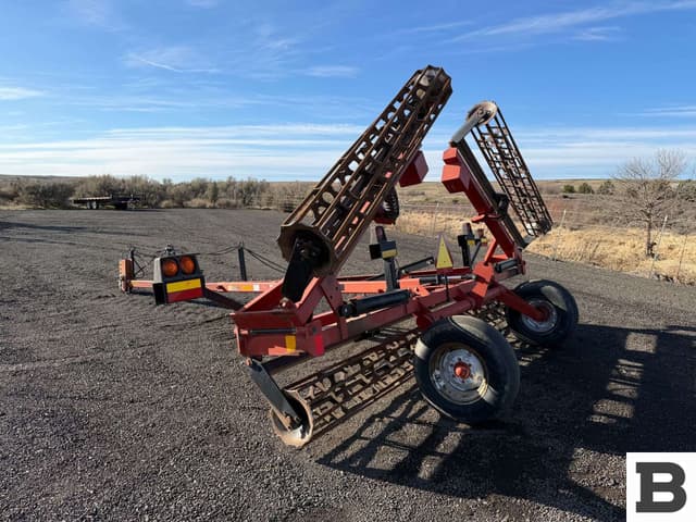 Image of Case IH Crumbler equipment image 2