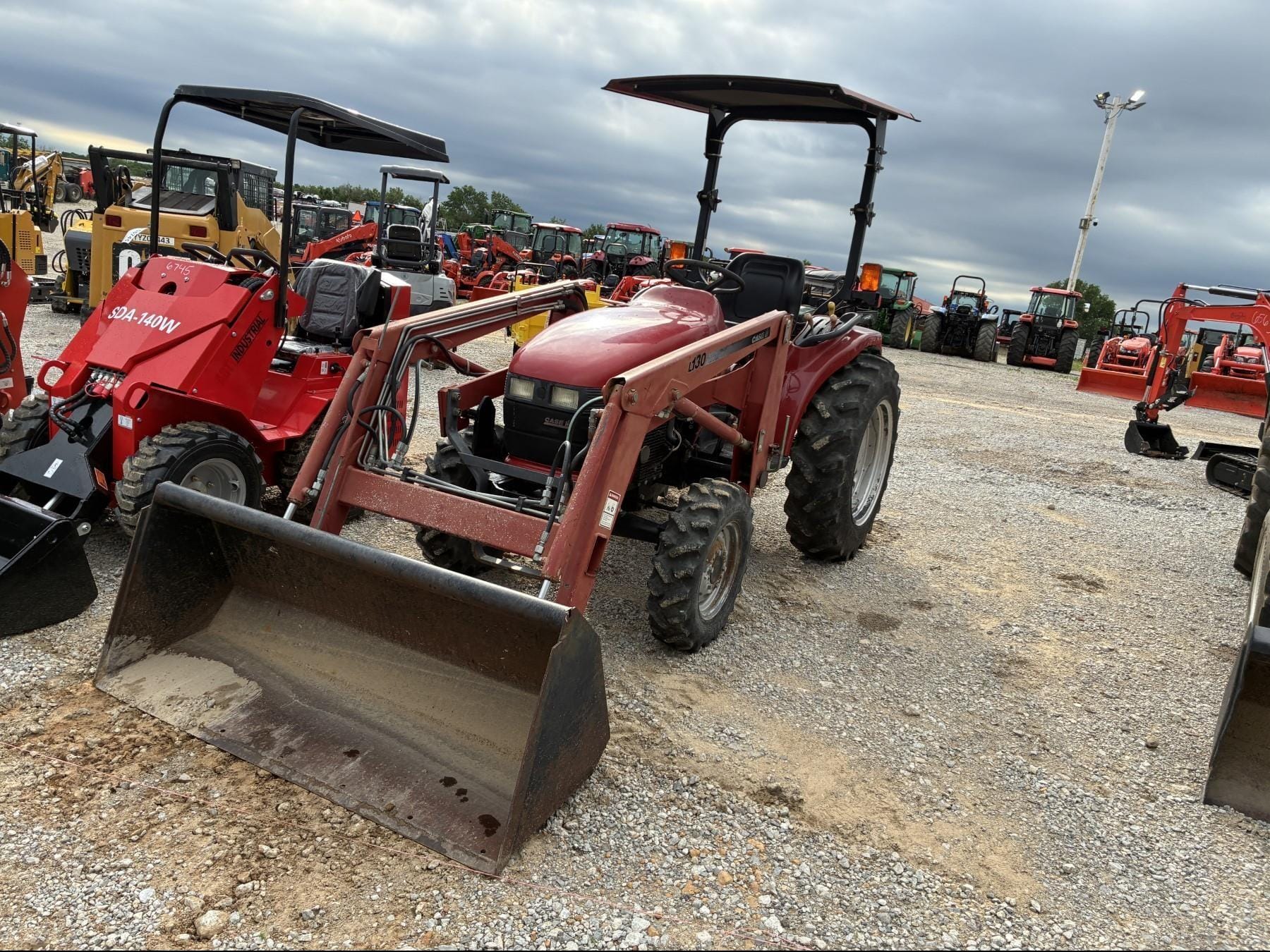 Case IH D25 Equipment Image0