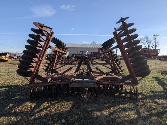 Image of Case IH 490 equipment image 2