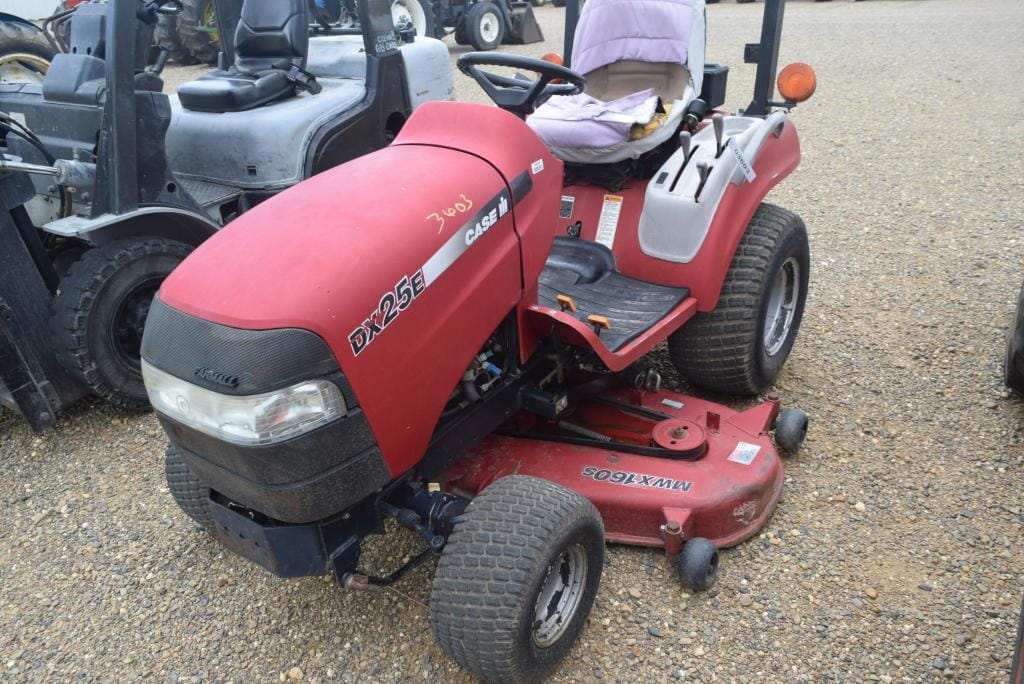 Main image Case IH DX25E