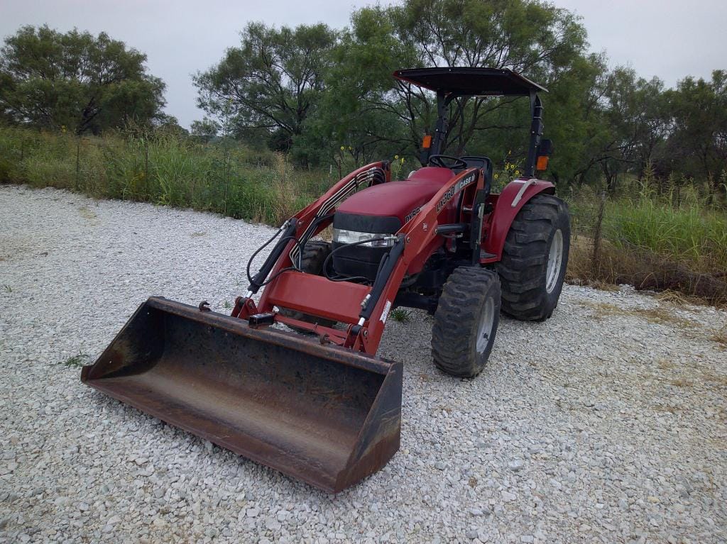 Main image Case IH Farmall DX55