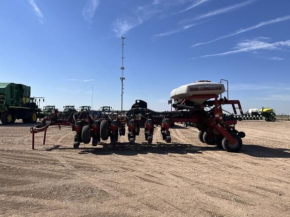 Image of Case IH 1250 equipment image 1