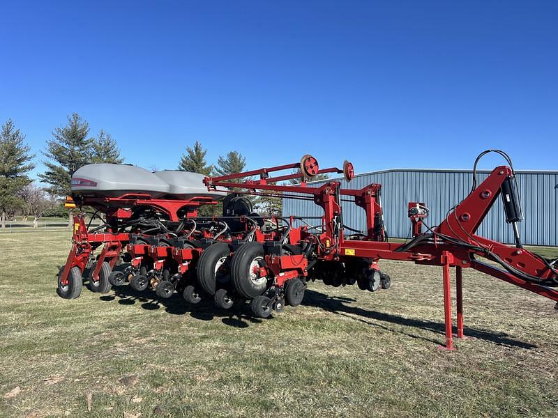 Image of Case IH 1255 Primary image