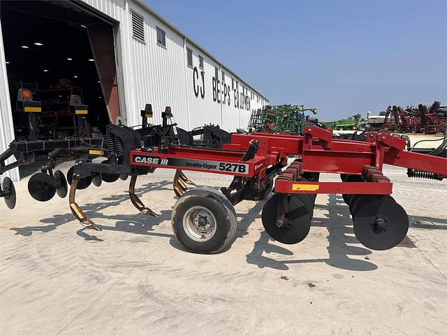 Image of Case IH Ecolo-Tiger 527B equipment image 1