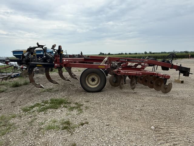 Image of Case IH Ecolo-Tiger 730B equipment image 3