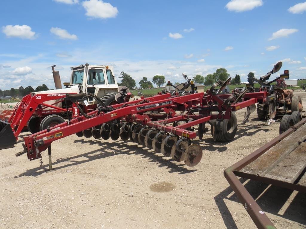 Case IH Ecolo-Tiger 730B Equipment Image0