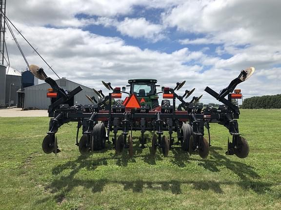 Image of Case IH Ecolo-Tiger 730C equipment image 3